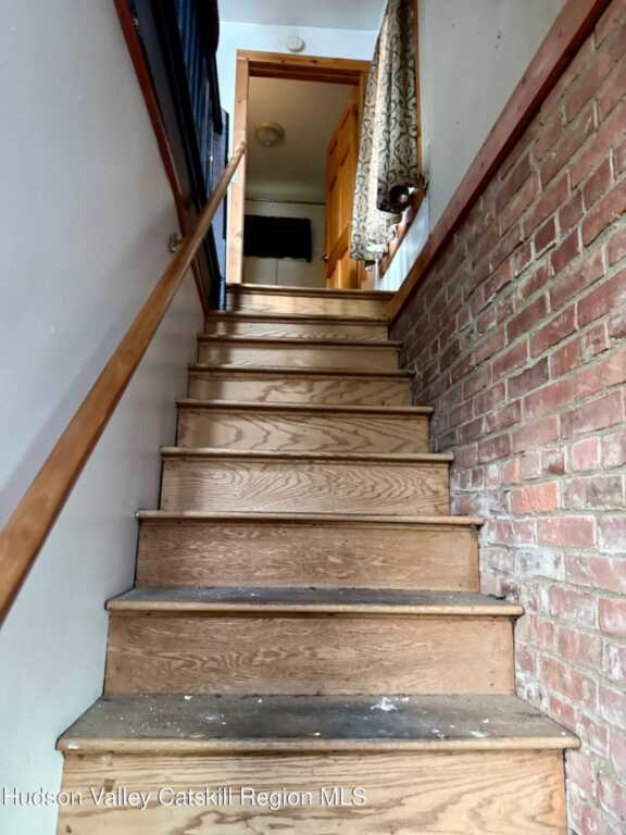 219 Catherine Street, Kingston, NY 12401 - Photo 7 of 19