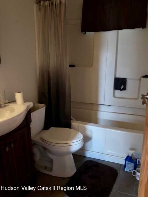 219 Catherine Street, Kingston, NY 12401 - Photo 8 of 19