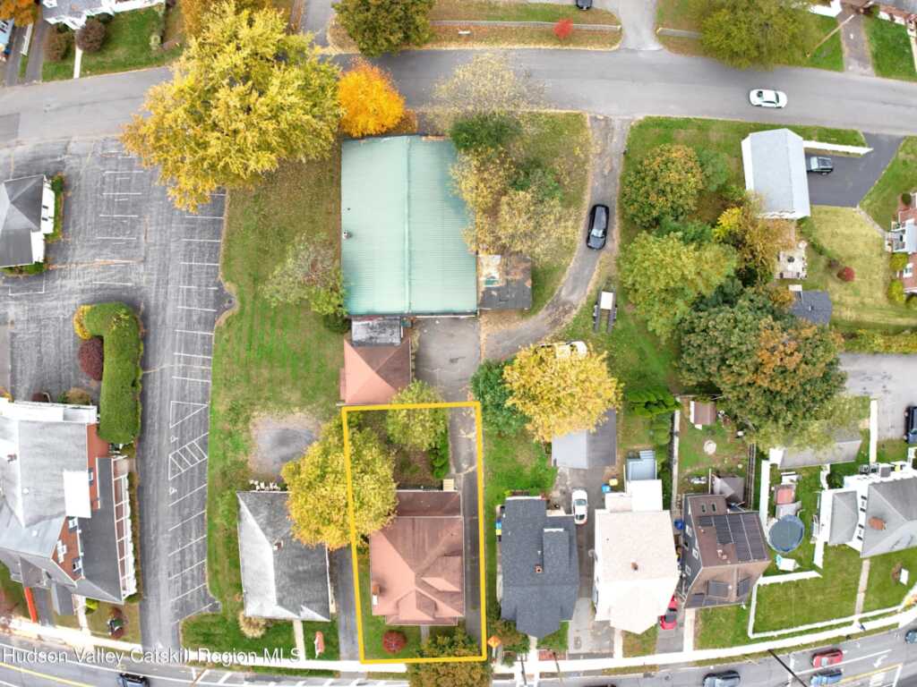 421 Albany Avenue, Kingston, NY 12401 - Photo 24 of 27