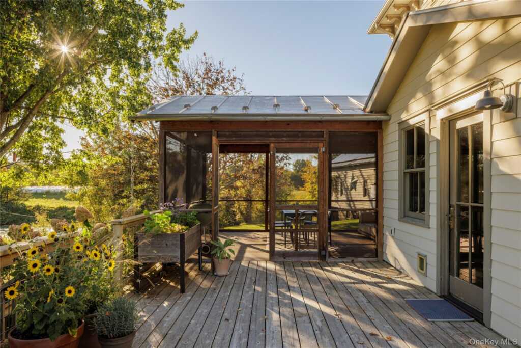 108 Wey Road, Rhinebeck, NY 12572 - Photo 16 of 24