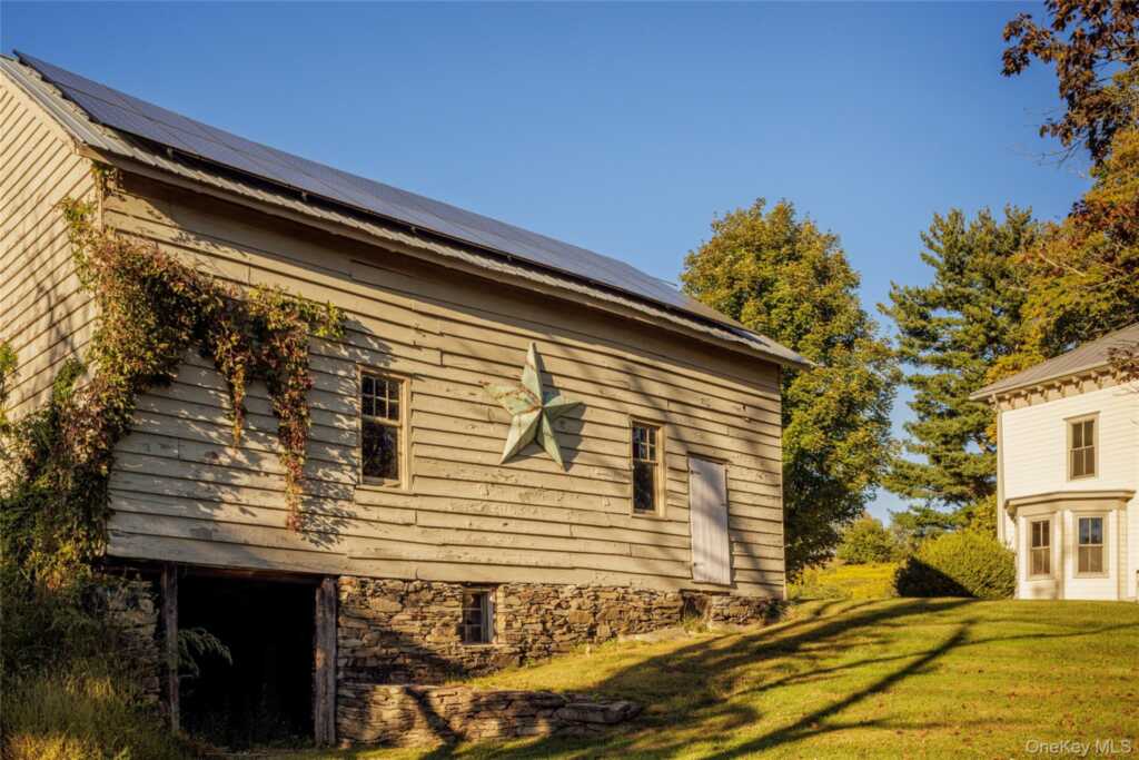 108 Wey Road, Rhinebeck, NY 12572 - Photo 20 of 24