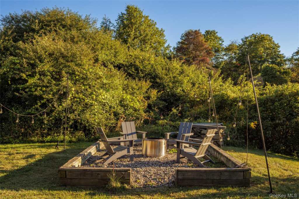 108 Wey Road, Rhinebeck, NY 12572 - Photo 21 of 24