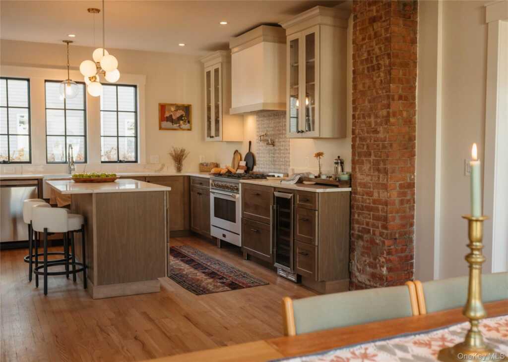 139 Highland, Kingston, NY 12401 - Photo 17 of 49