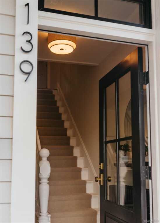 139 Highland, Kingston, NY 12401 - Photo 2 of 49