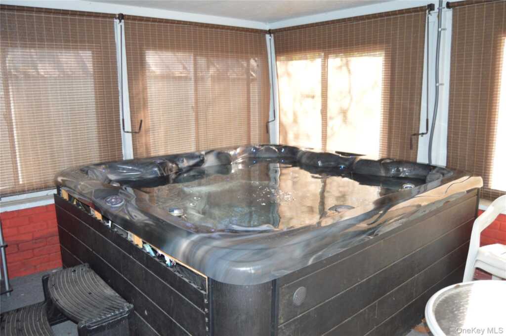 44 Wood Street, Kingston, NY 12401 - Photo 14 of 17