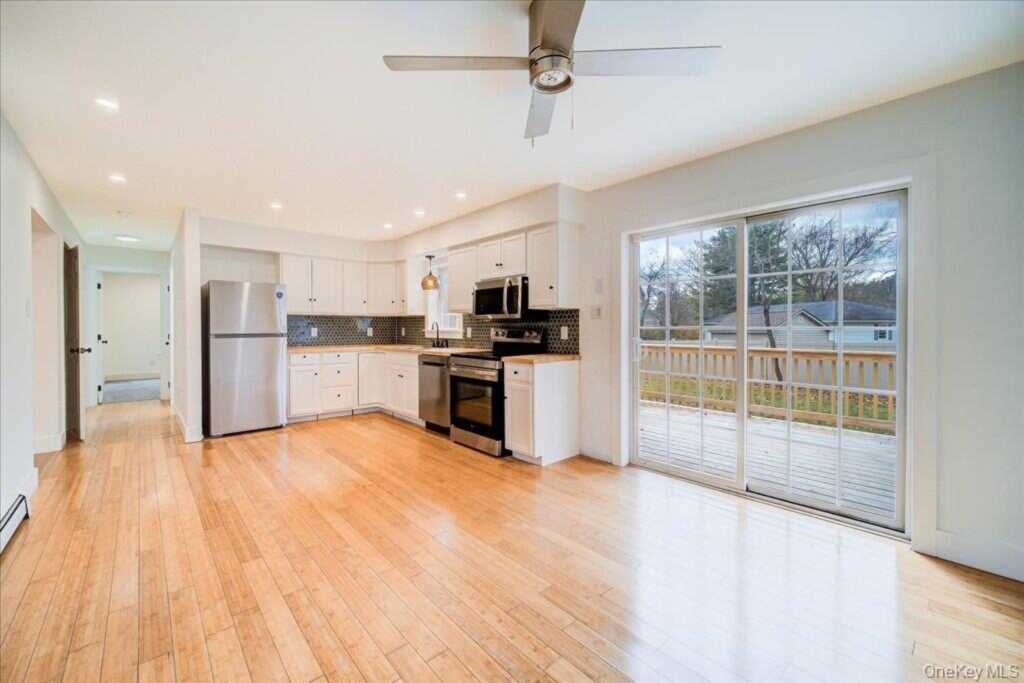 43 North Road, Rosendale, NY 12486 - Photo 10 of 44