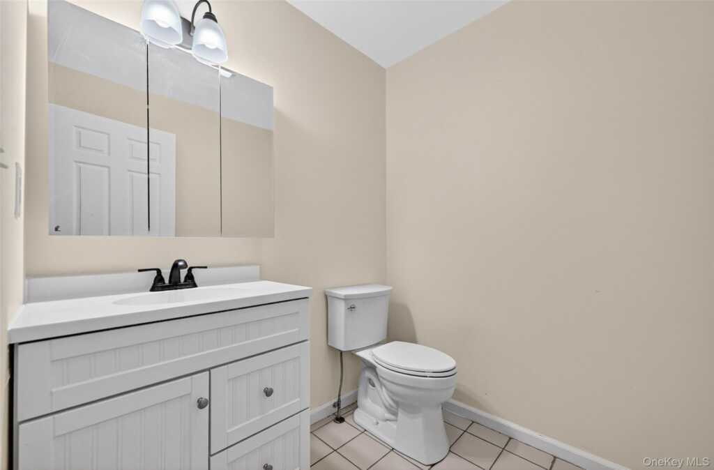 14 Country Meadows Road, New Paltz, NY 12561 - Photo 12 of 28