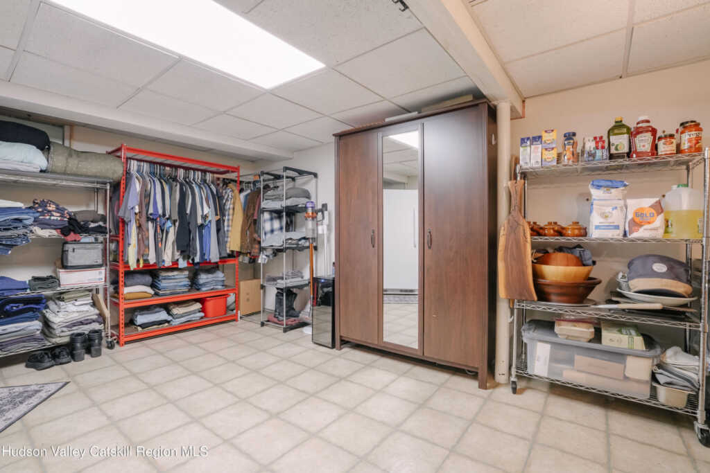 9 Mountain View Court, Rhinebeck, NY 12572 - Photo 22 of 28