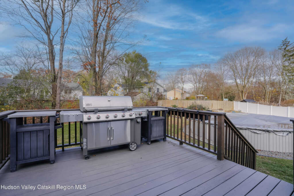 9 Mountain View Court, Rhinebeck, NY 12572 - Photo 23 of 28