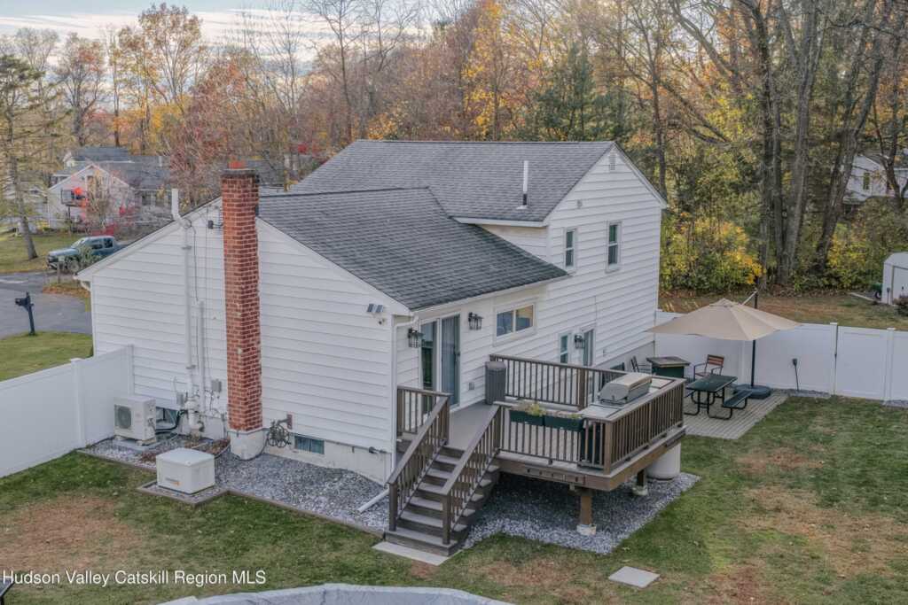 9 Mountain View Court, Rhinebeck, NY 12572 - Photo 24 of 28