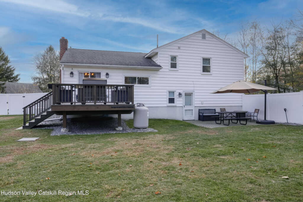 9 Mountain View Court, Rhinebeck, NY 12572 - Photo 25 of 28