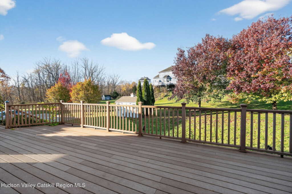 67 Latham Circle Circle, Saugerties, NY 12477 - Photo 38 of 45