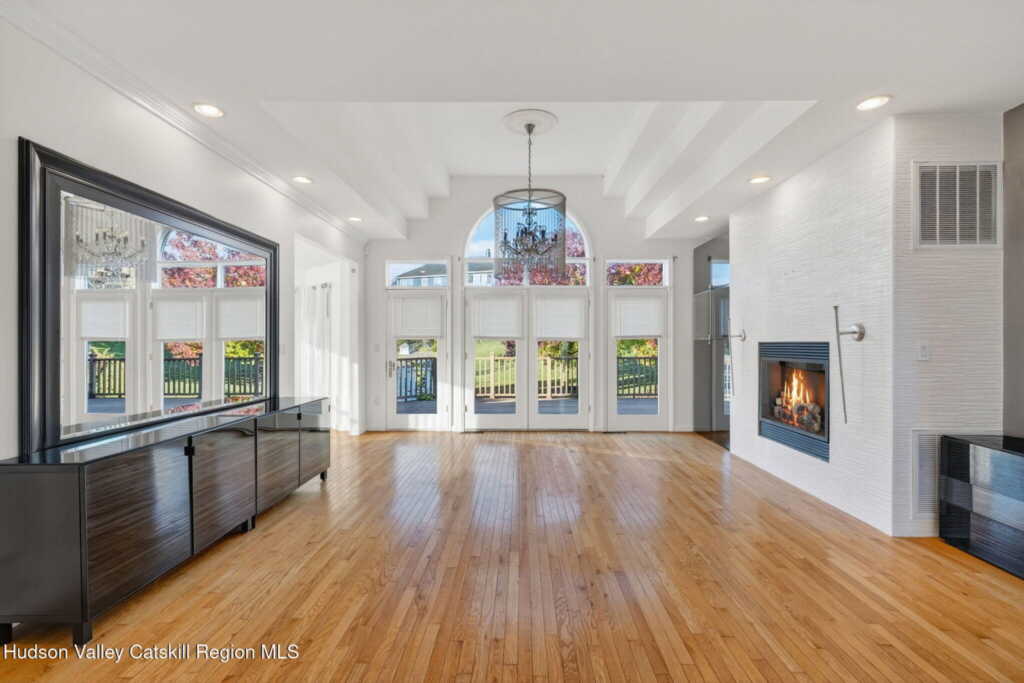 67 Latham Circle Circle, Saugerties, NY 12477 - Photo 5 of 45