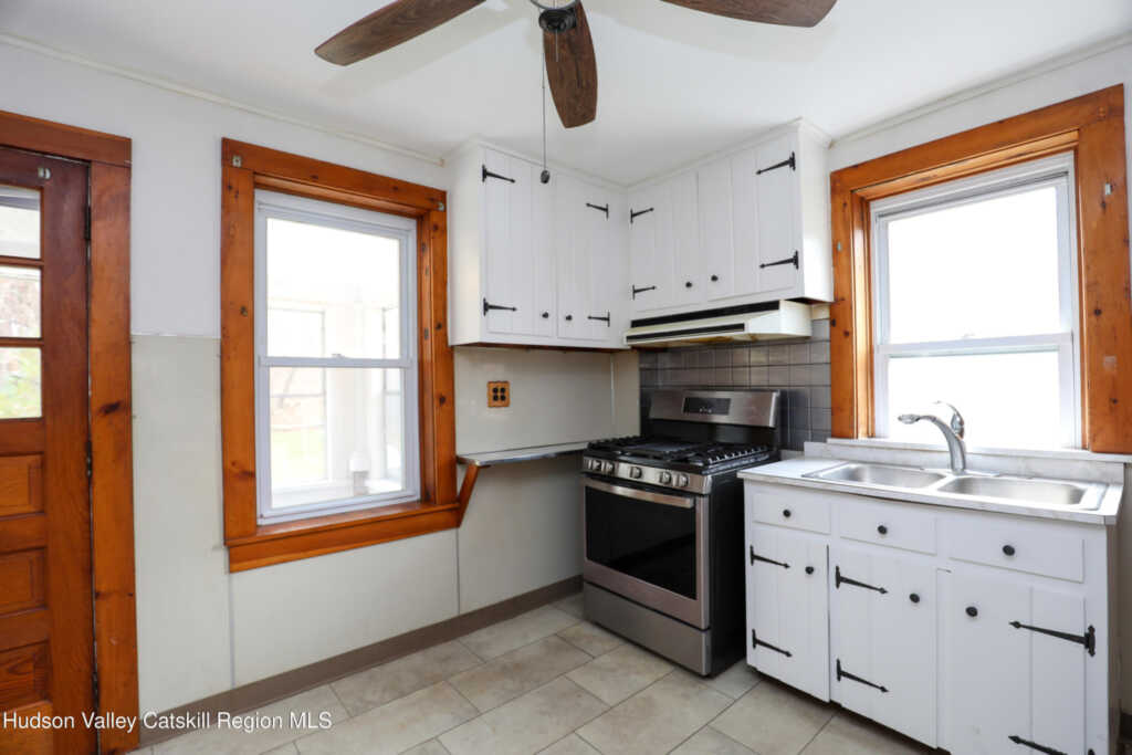 30 Pettit Avenue, Kingston, NY 12401 - Photo 11 of 29