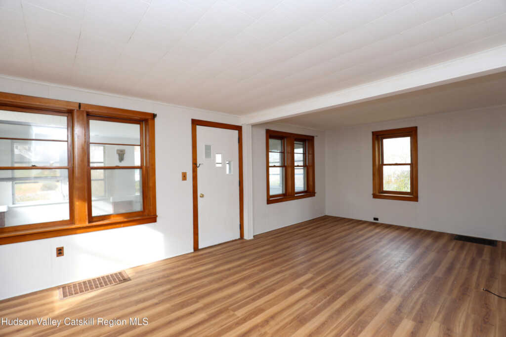 30 Pettit Avenue, Kingston, NY 12401 - Photo 13 of 29