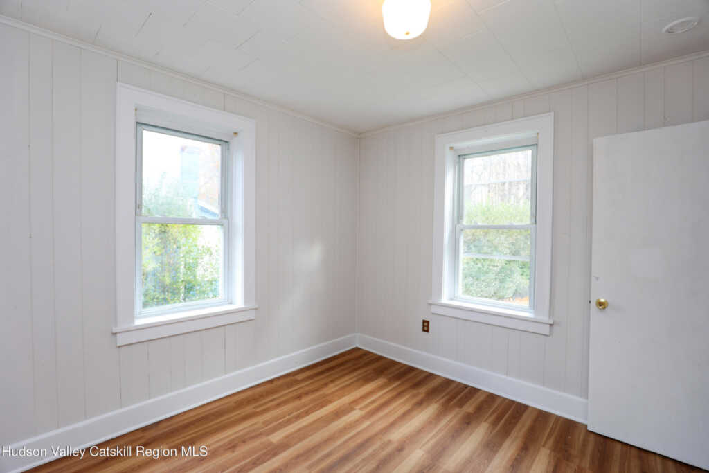 30 Pettit Avenue, Kingston, NY 12401 - Photo 8 of 29