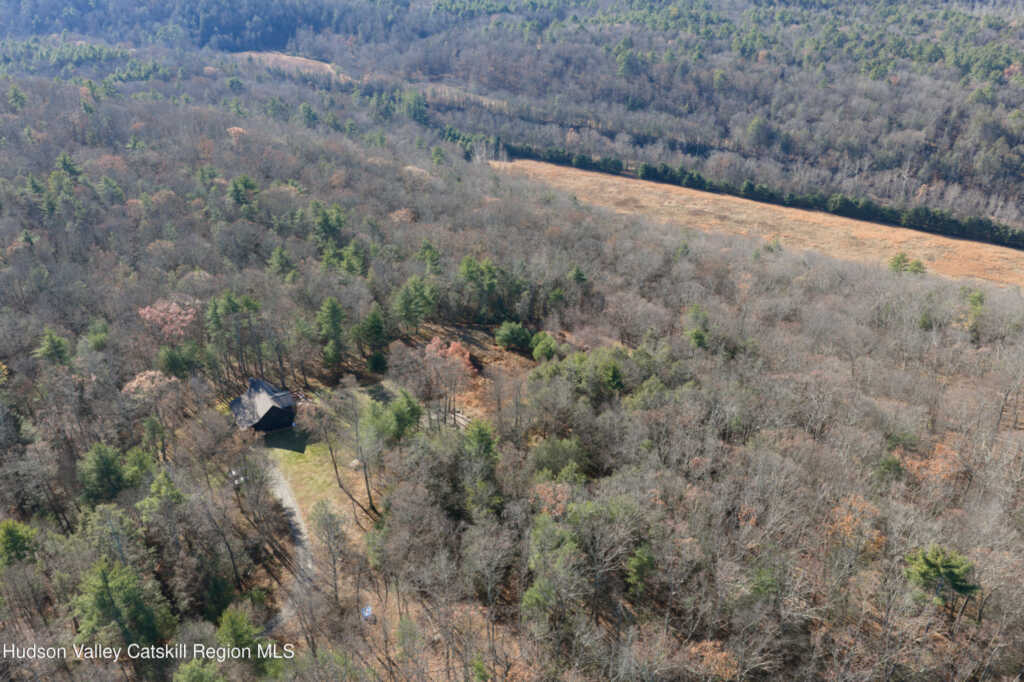 827 Ashokan Road, Kingston, NY 12401 - Photo 34 of 36