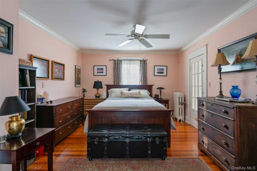 361 Albany Avenue, Kingston, NY 12401 - Photo 27 of 50