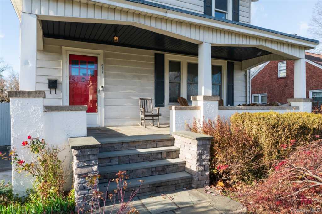 361 Albany Avenue, Kingston, NY 12401 - Photo 3 of 50