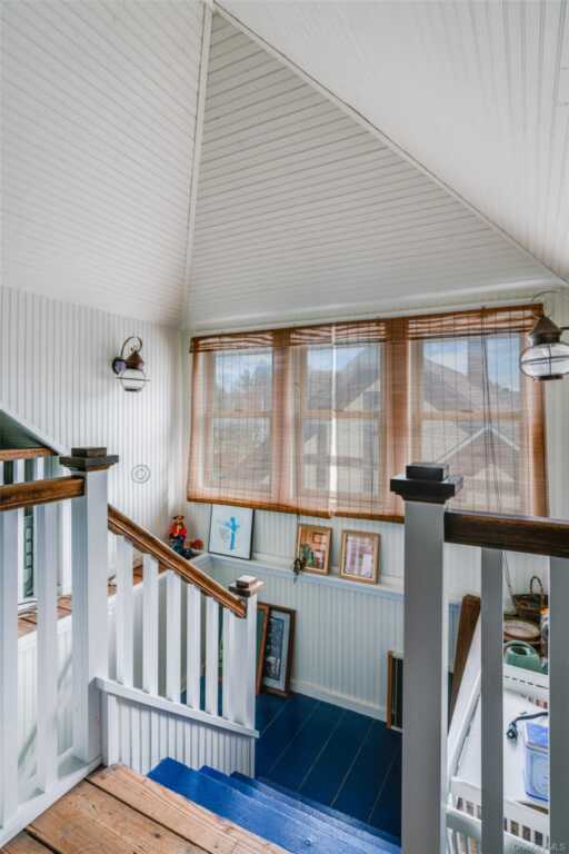 361 Albany Avenue, Kingston, NY 12401 - Photo 33 of 50