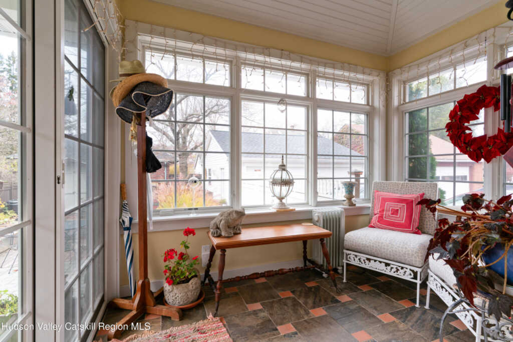 361 Albany Avenue, Kingston, NY 12401 - Photo 11 of 50