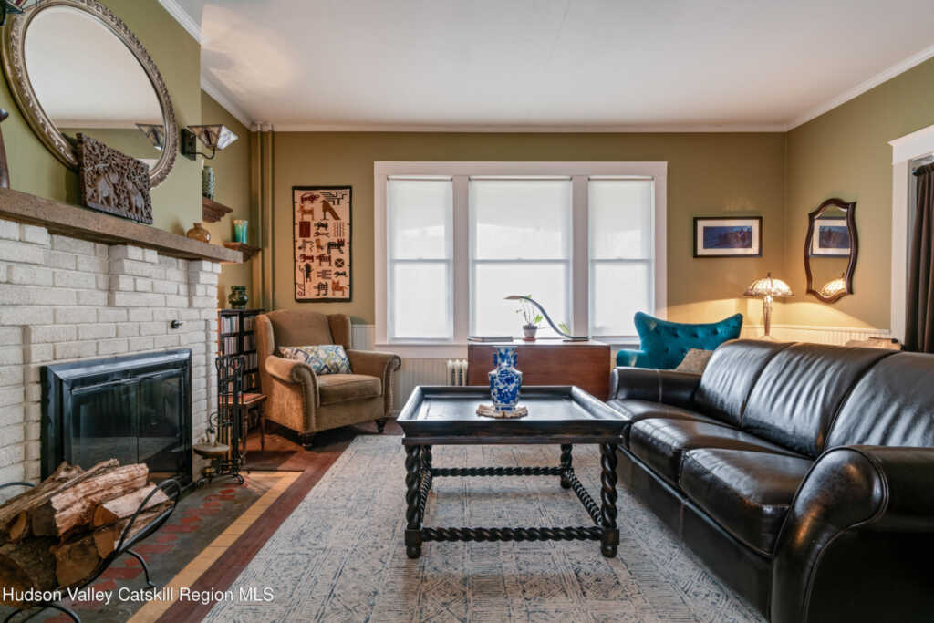 361 Albany Avenue, Kingston, NY 12401 - Photo 15 of 50