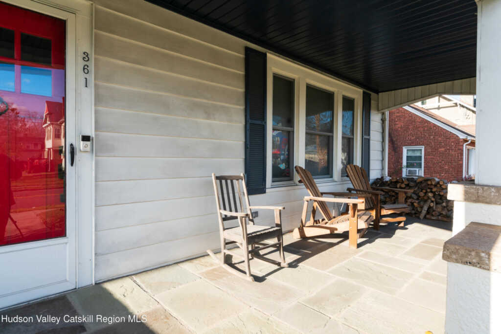 361 Albany Avenue, Kingston, NY 12401 - Photo 4 of 50