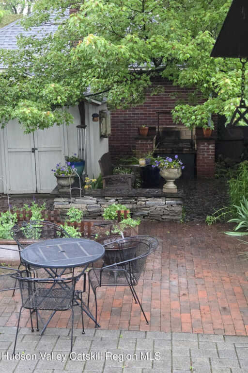 361 Albany Avenue, Kingston, NY 12401 - Photo 9 of 50