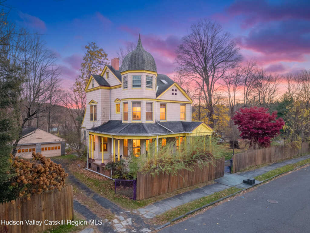 156 Hunter Street, Kingston, NY 12401