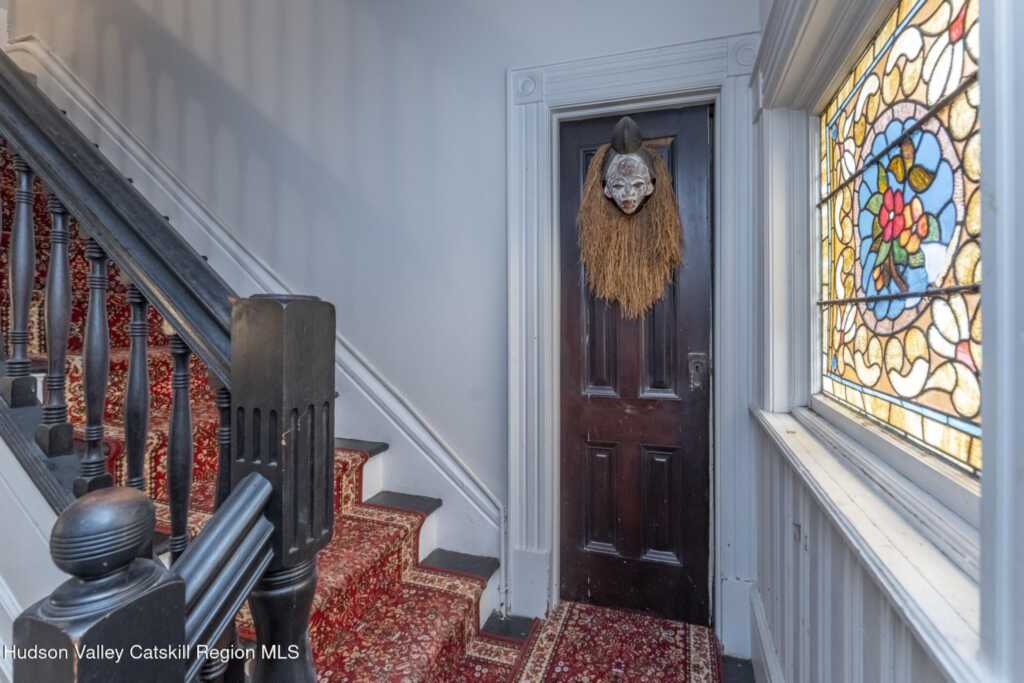 156 Hunter Street, Kingston, NY 12401 - Photo 31 of 50