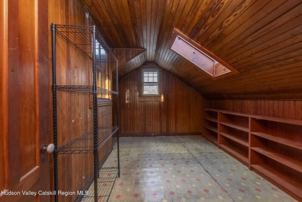 156 Hunter Street, Kingston, NY 12401 - Photo 47 of 50