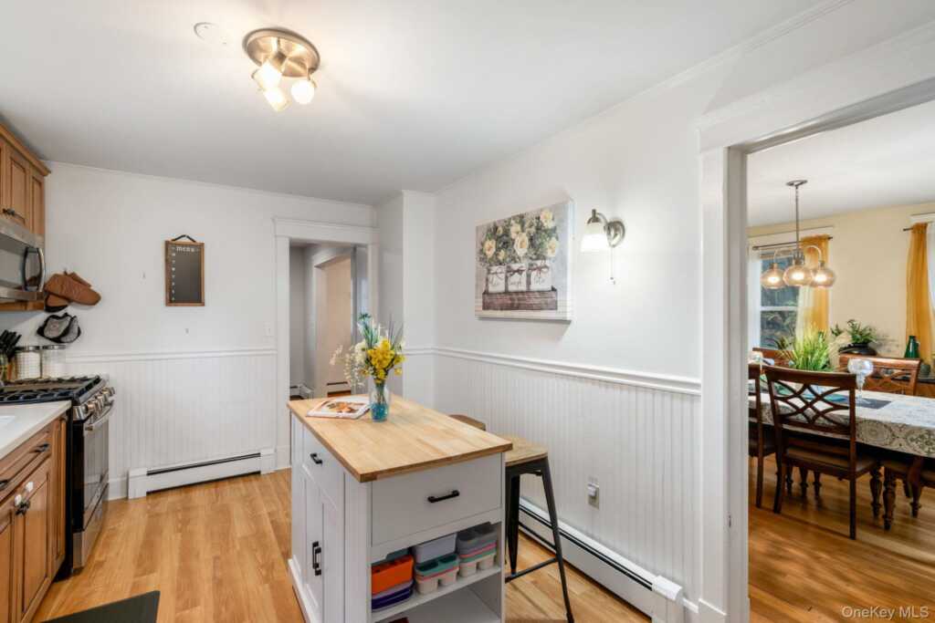 41 Chester Street, Kingston, NY 12401 - Photo 12 of 31