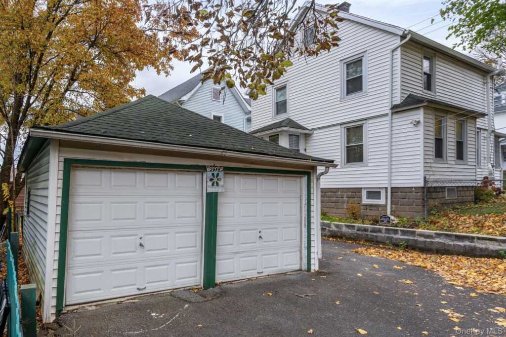 41 Chester Street, Kingston, NY 12401 - Photo 25 of 31