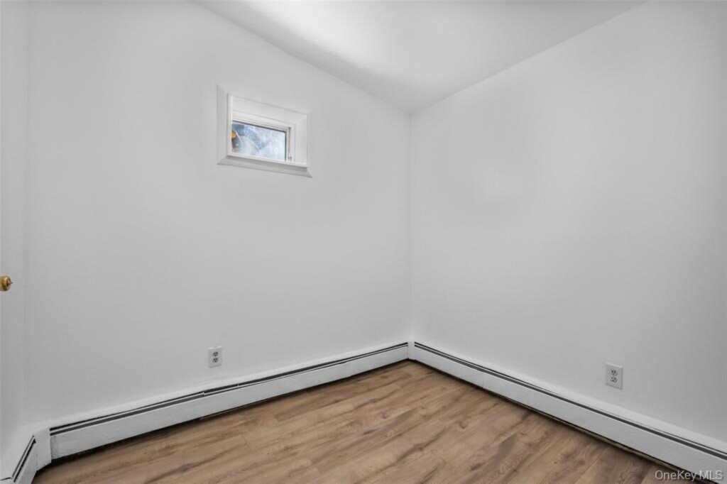 113 Hone Street, Kingston, NY 12401 - Photo 10 of 39