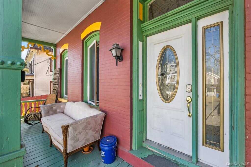 113 Hone Street, Kingston, NY 12401 - Photo 5 of 39