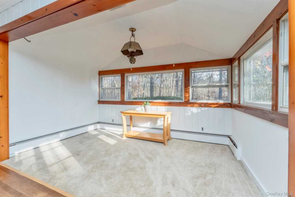 77 Pine Street, Hurley, NY 12491 - Photo 15 of 50