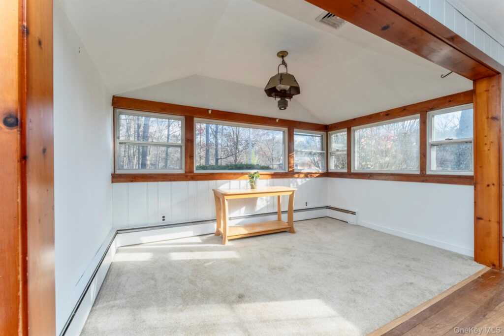 77 Pine Street, Hurley, NY 12491 - Photo 16 of 50