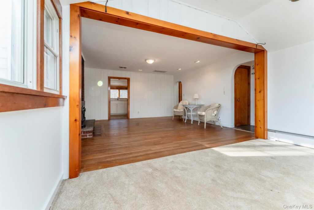 77 Pine Street, Hurley, NY 12491 - Photo 17 of 50