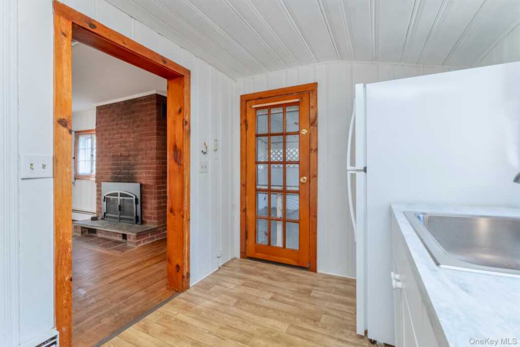 77 Pine Street, Hurley, NY 12491 - Photo 20 of 50