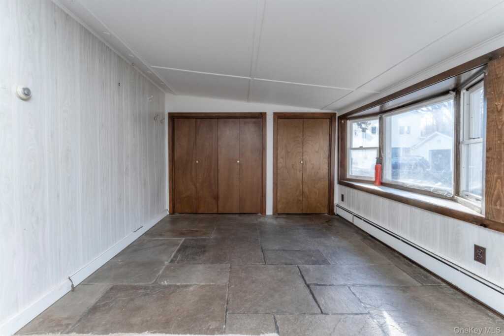 77 Pine Street, Hurley, NY 12491 - Photo 26 of 50