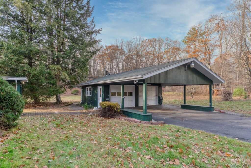 77 Pine Street, Hurley, NY 12491 - Photo 32 of 50