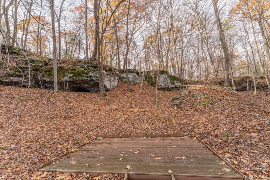 77 Pine Street, Hurley, NY 12491 - Photo 38 of 50