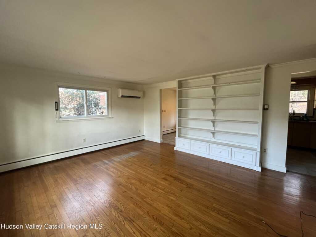 200 Van Vlierden Road, Saugerties, NY 12477 - Photo 12 of 29