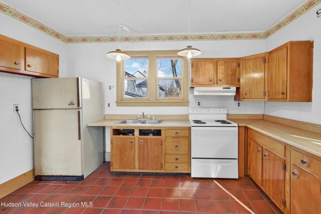 142 New Salem Road, Kingston, NY 12401 - Photo 9 of 19