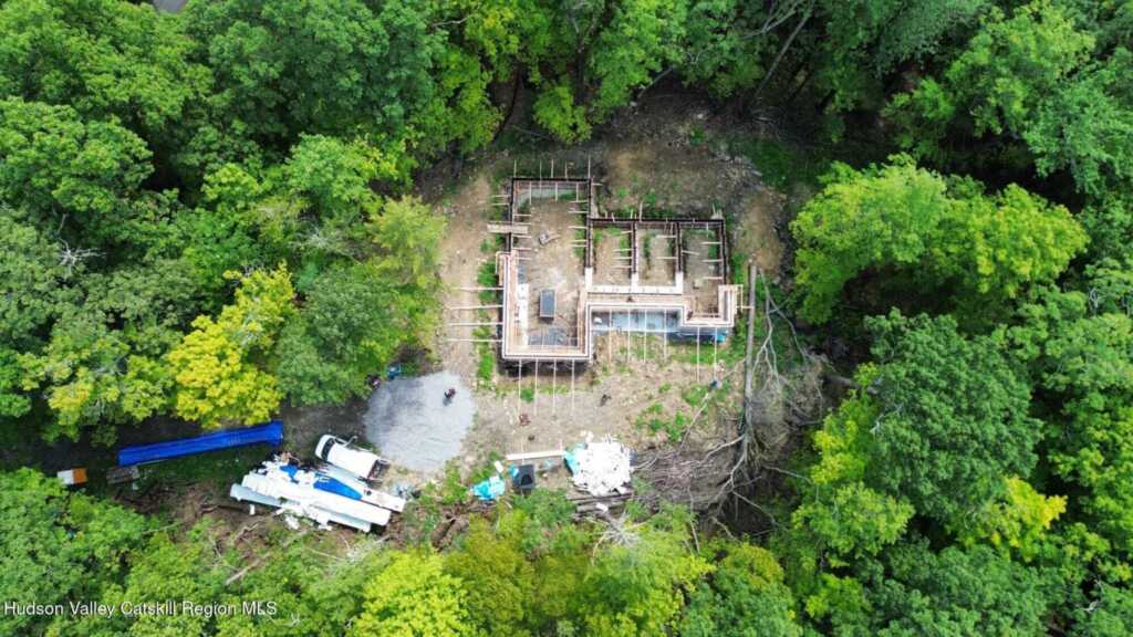 18 Montague Lane, Saugerties, NY 12477 - Photo 22 of 32