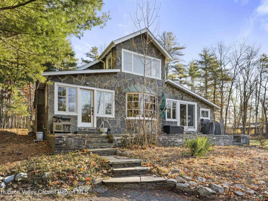 20 Sherman Road, Woodstock, NY 12498