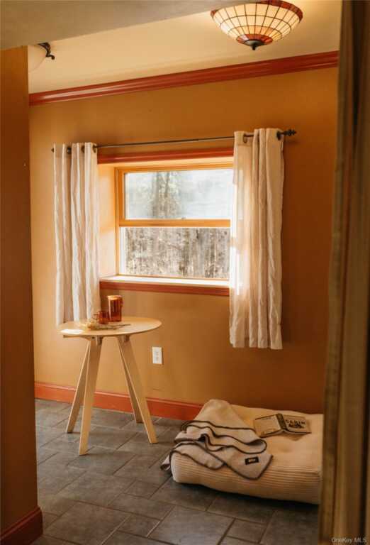 18 Mountainview Avenue, Rosendale, NY 12472 - Photo 17 of 33