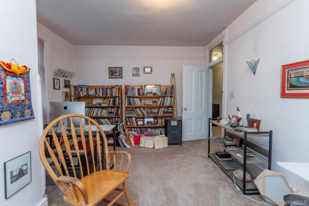 156 Hunter Street, Kingston, NY 12401 - Photo 23 of 49