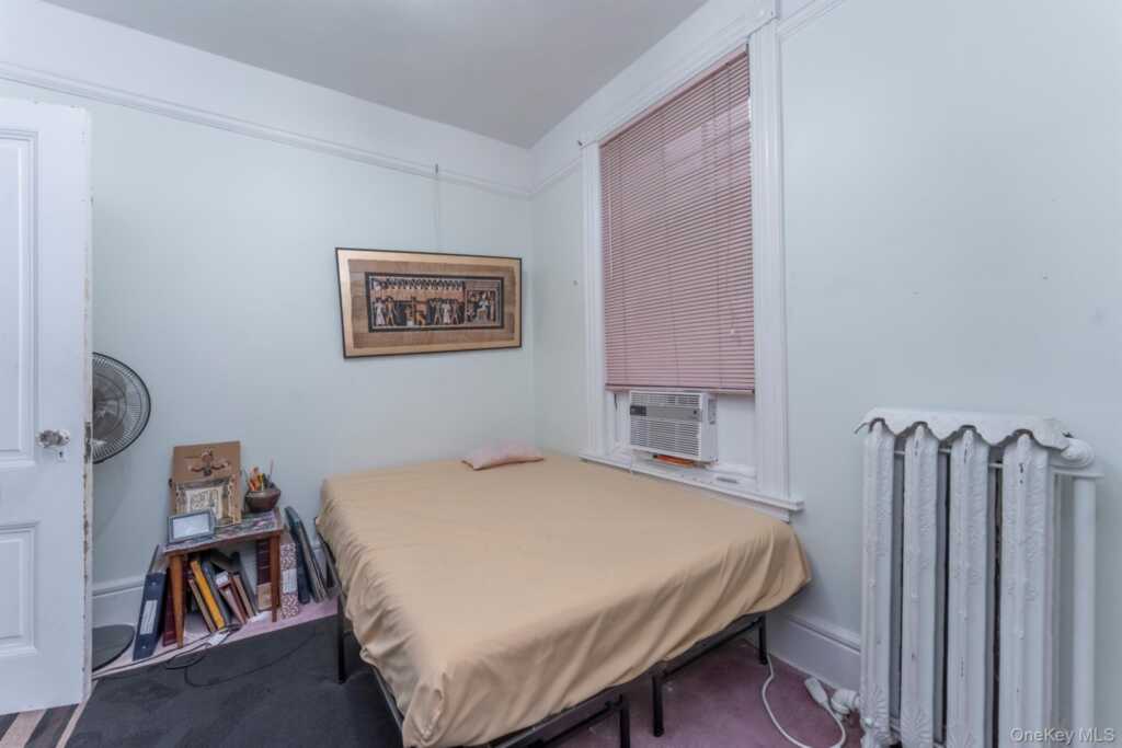 156 Hunter Street, Kingston, NY 12401 - Photo 25 of 49