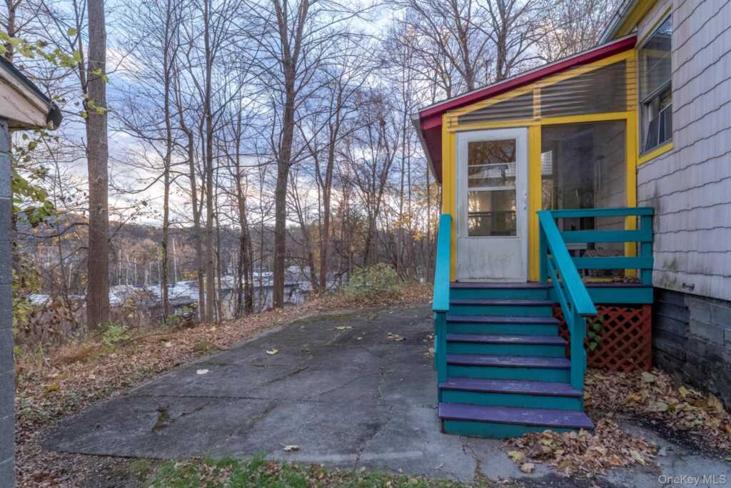 156 Hunter Street, Kingston, NY 12401 - Photo 41 of 49